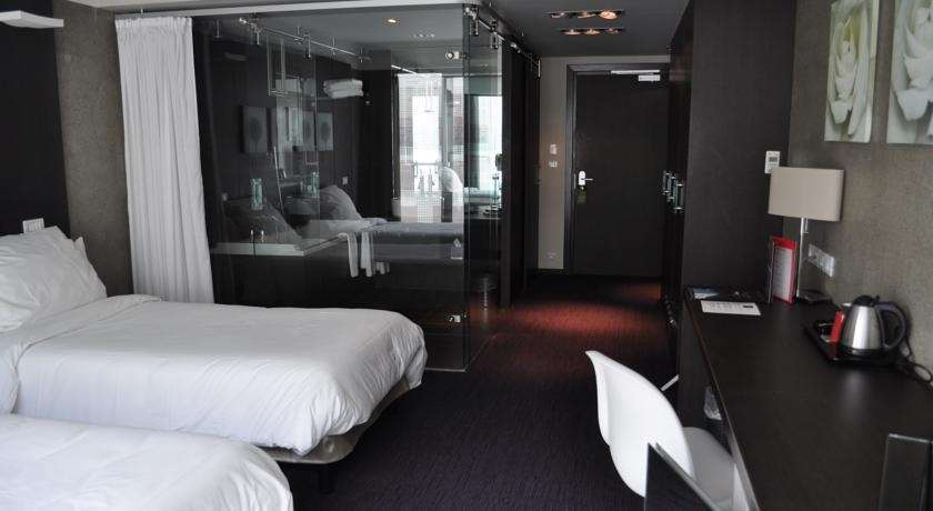 Le Rex Hotel Tarbes Phòng bức ảnh
